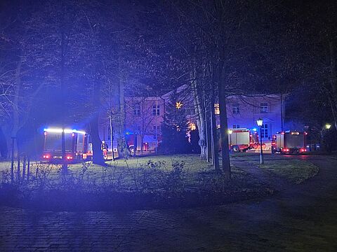 Nächtlicher Großeinsatz Nächtlicher Großeinsatz