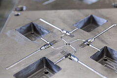 Injection molding tool Injection molding tool