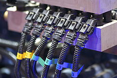 Molding on connector Molding on connector